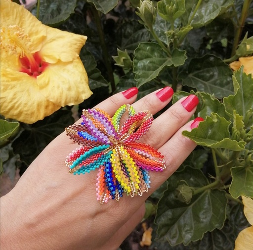 Anillo hojas multicolor