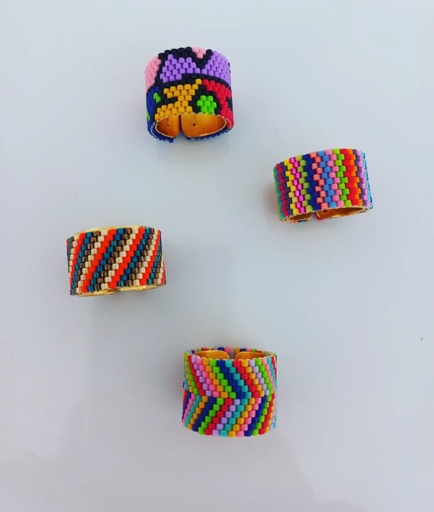 Anillos multicolor