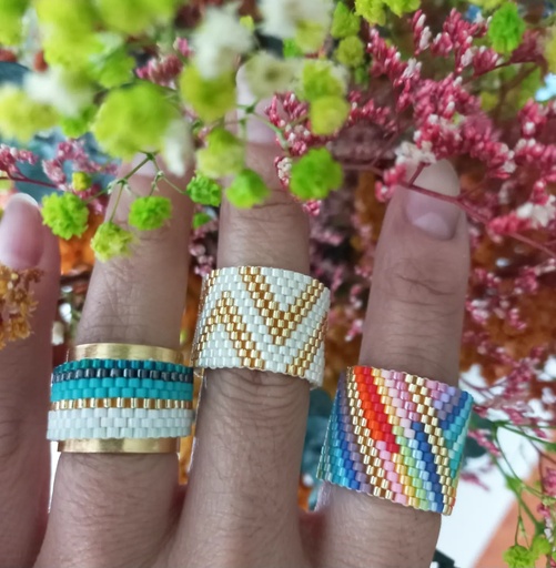 Anillos multicolor
